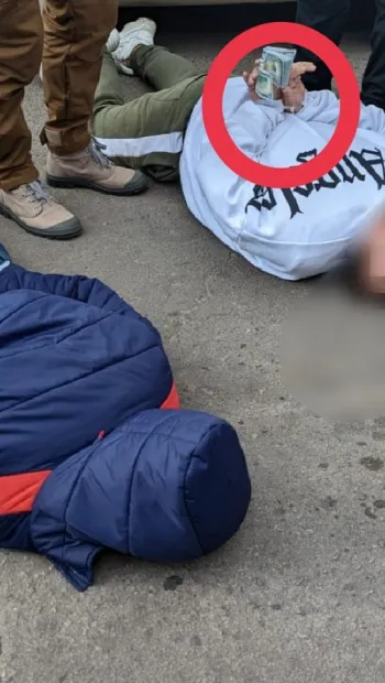 ​Переправляли військовозобов’язаних через держкордон під виглядом волонтерів – на Київщині викрито організовану групу    
