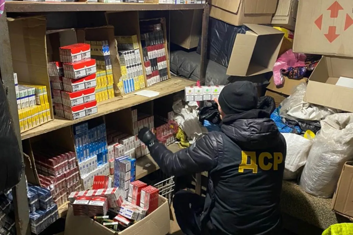 На Донеччині викрито осіб, які збували контрафактні цигарки у Краматорську і Костянтинівці на 1,4 млн грн (ФОТО)