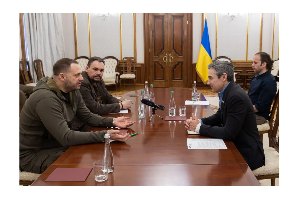 Андрей Ермак обсудил с президентом Фонда поддержки демократии Дэймоном Уилсоном помощь США и усилия Украины в борьбе с РФ