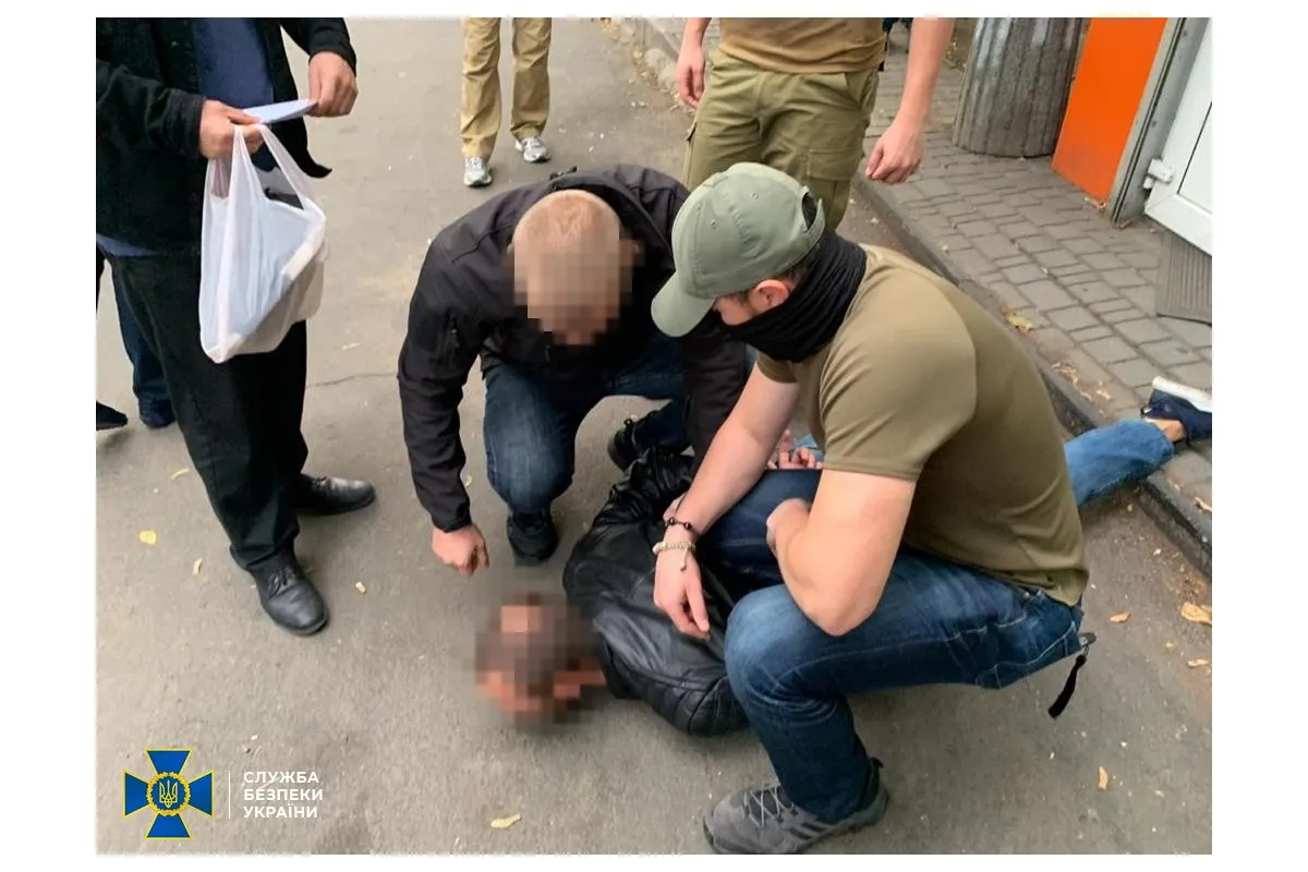 В Одесі СБУ припинила діяльність угруповання наркодилерів