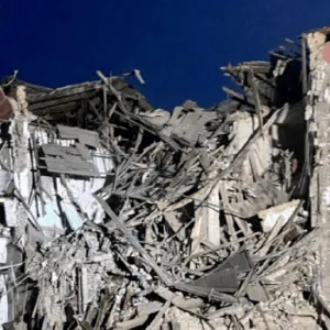 ​Унаслідок атаки по багатоповерхівках у Запоріжжі загинули дві жінки, під завалами будинків перебувають щонайменше 5 людей
