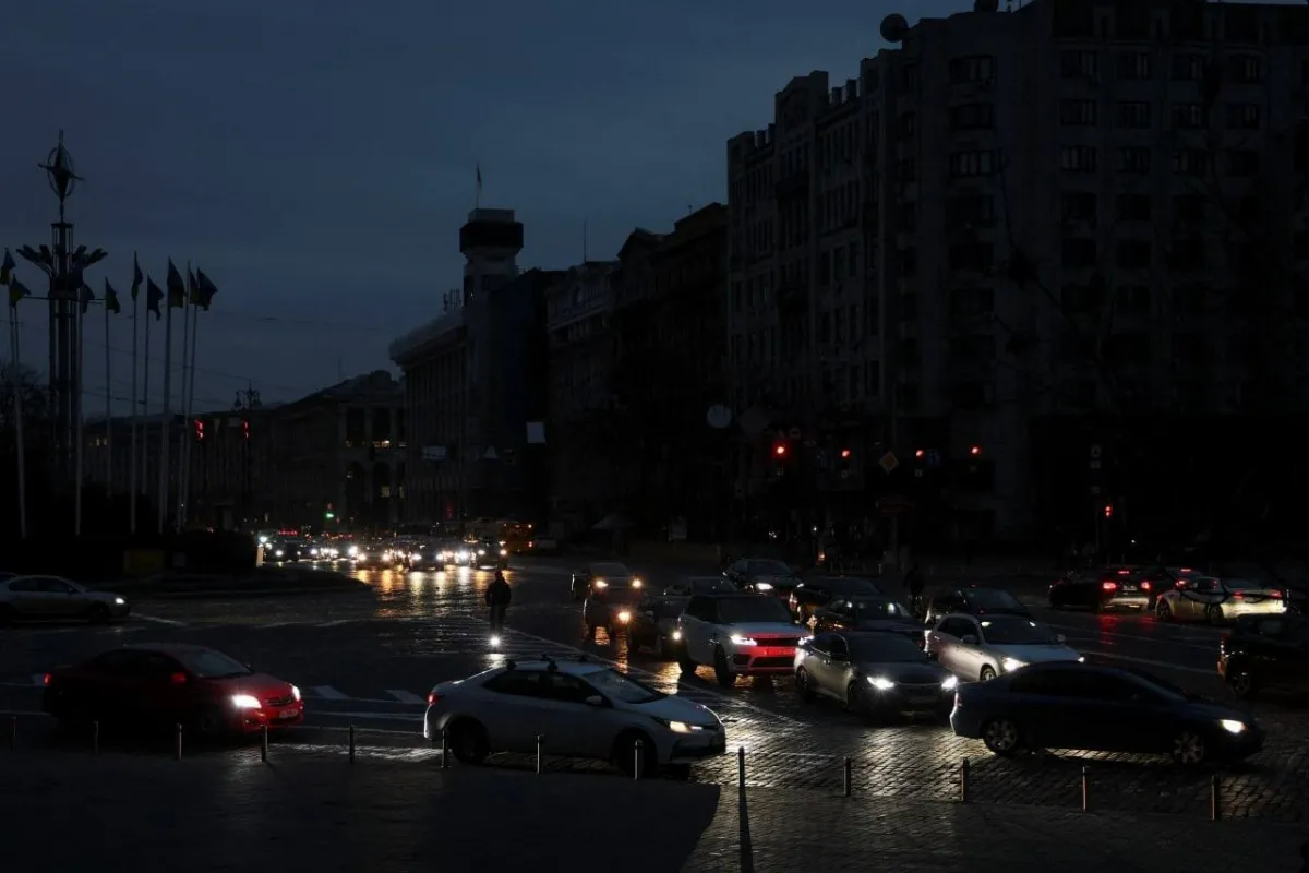 Київ може залишитися без води, світла та зв'язку