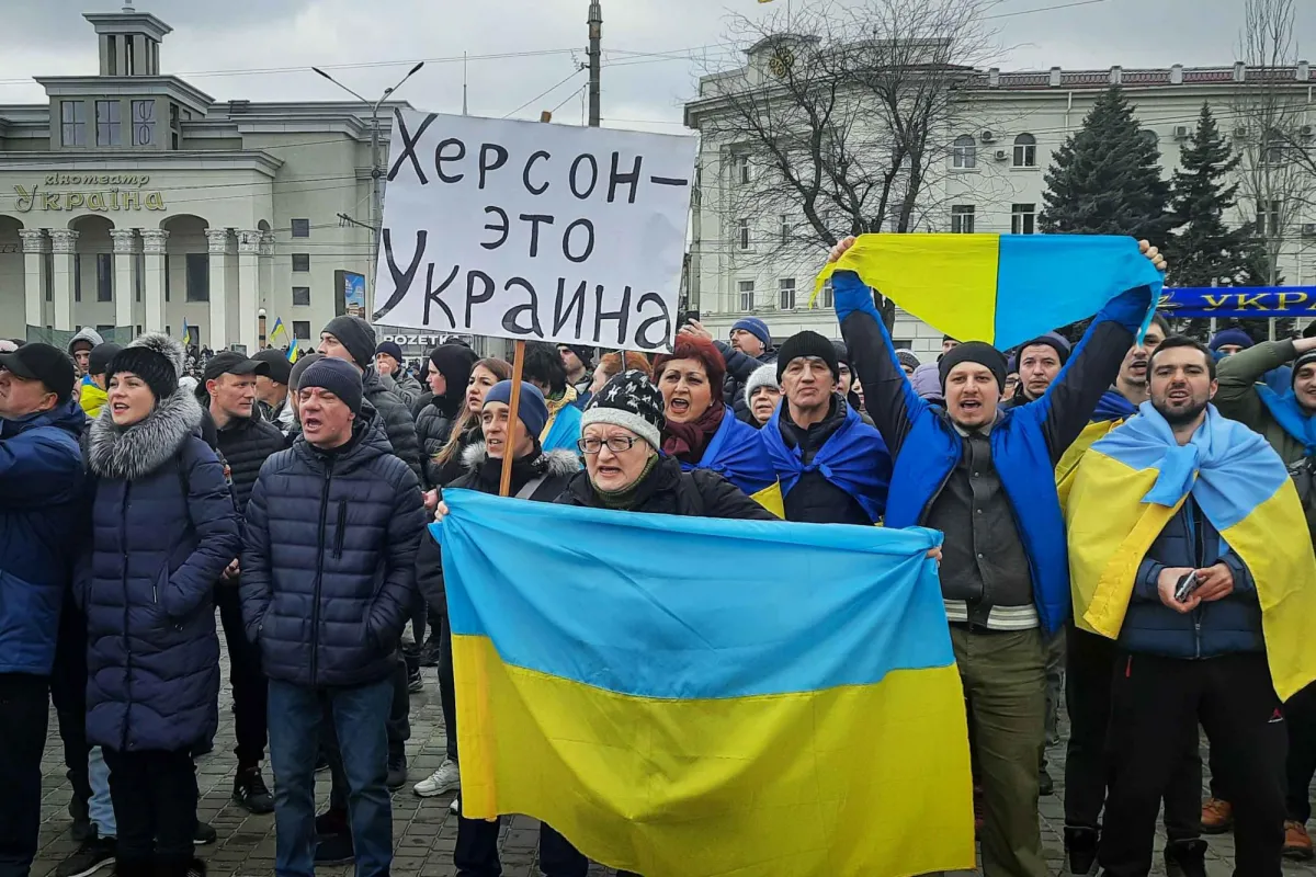 Російське вторгнення в Україну : На окупованій Херсонщині росіяни катують у підвалах майже пів тисячі людей