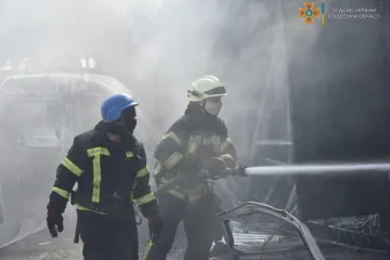 ​Російське вторгнення в Україну : Ліквідовано пожежу, що виникла внаслідок ракетного обстрілу по Одесі