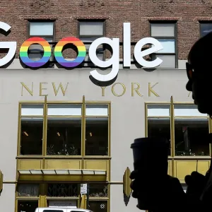 ​Франция оштрафовала Google на 220 млн евро