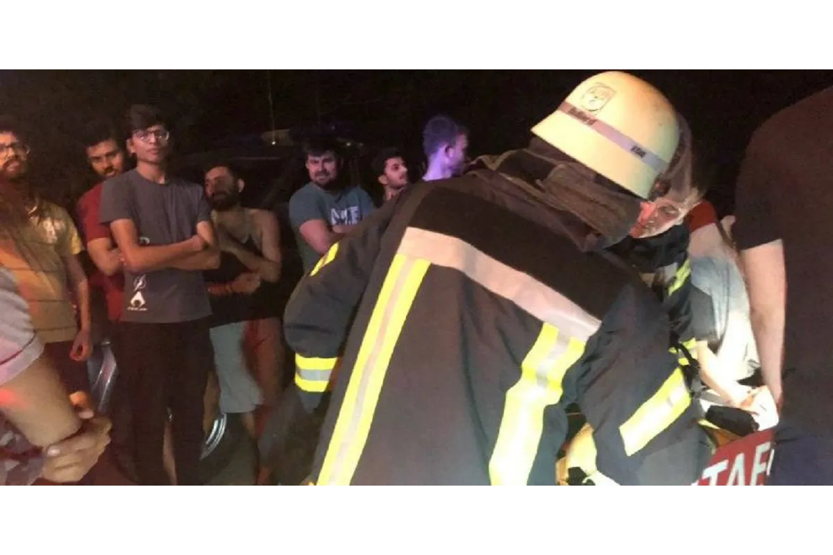 В Одессе горело общежитие медуниверситета: эвакуировали сотню человек (фото и видео)