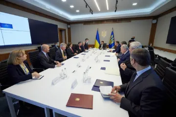 ​Президент Украины встретился с делегацией Конгресса США