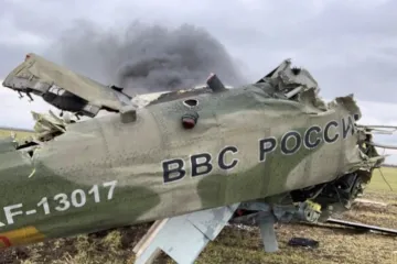 ​У Мелітополі окупанти здають на металобрухт рештки власних літаків, – місцеві ЗМІ