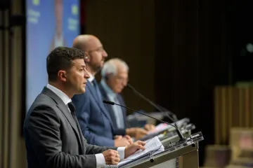 ​ЕС высоко оценил усилия Украины по мирному урегулированию ситуации на Донбассе – Владимир Зеленский