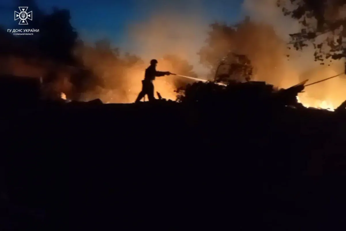 Вночі і зранку росіяни обстріляли Сумщину: зафіксовано 19 вибухів