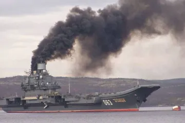 ​У Росії виникли великі проблеми з єдиним авіаносцем "Адмірал Кузнєцов": розвідка розкрила подробиці
