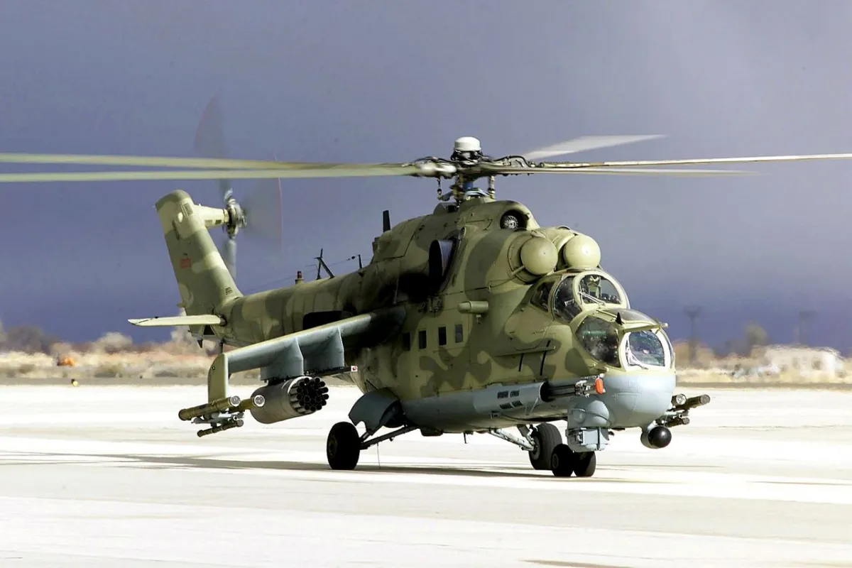 Польща таємно передала Україні орієнтовно десять ударних гелікоптерів Мі-24, — The Wall Street Journal