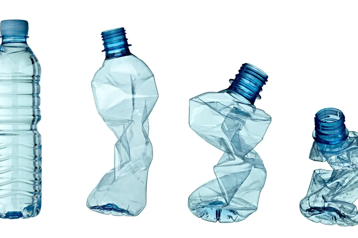 Майже тонну пластикових пляшок з Хмельниччини відправили для подальшого перероблення