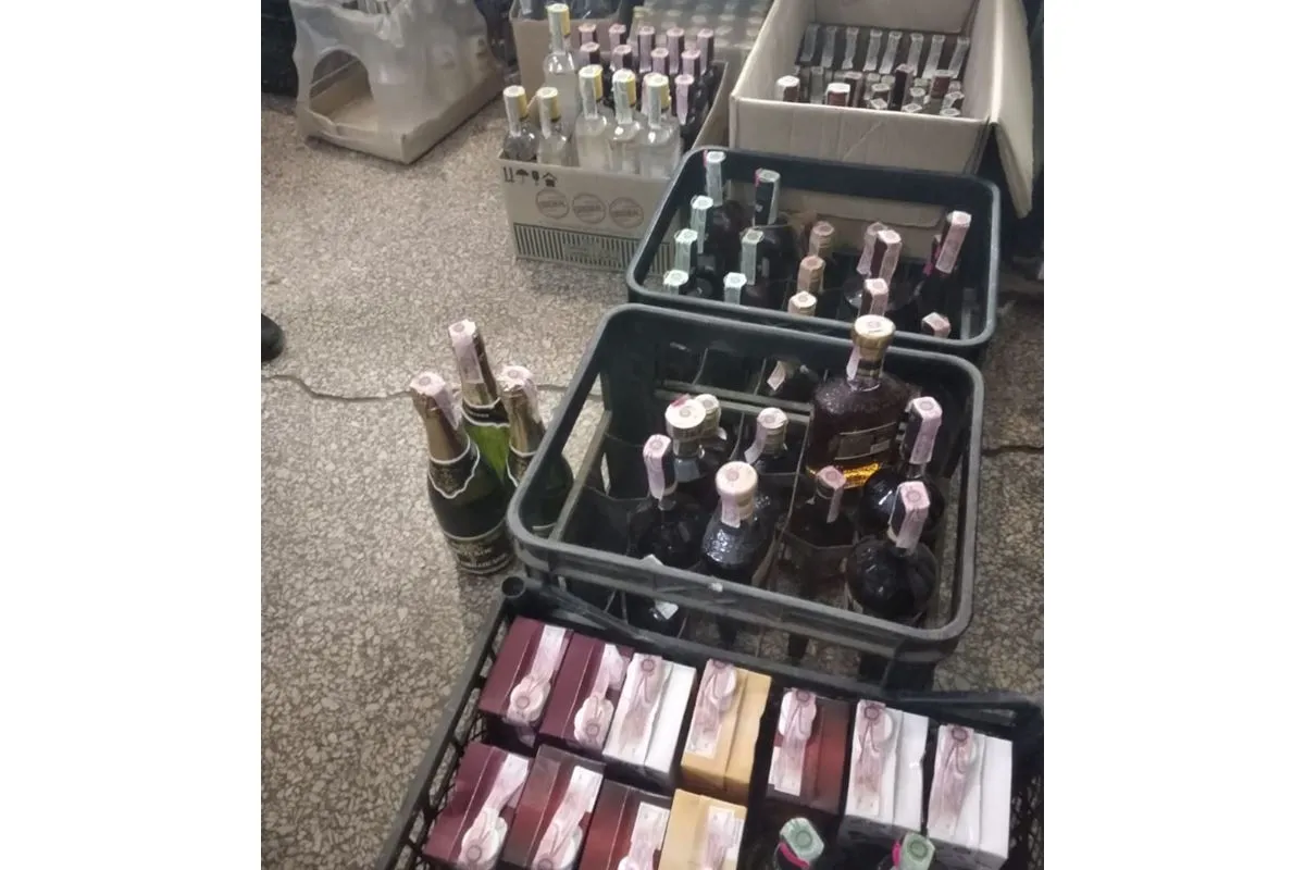 З обігу вилучено майже 200 пляшок алкогольної продукції з акцизними марками, які не відповідають державним стандартам