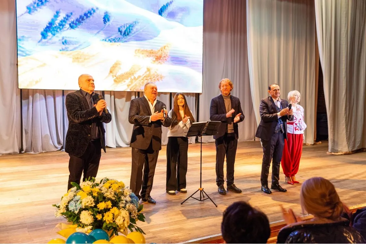 Благодійний концерт «Разом до перемоги»: українські зірки на одній сцені