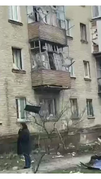 ​Російське вторгнення в Україну : У Одесі повітряні тривоги, а у Сєвєродонєцьку обстріли