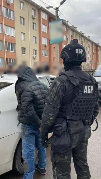 ​4 тис доларів США за непритягнення до кримінальної відповідальності – на Київщині судитимуть двох співробітників поліції