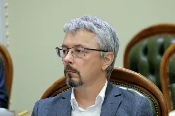 ​“Культурный Холокост” министра культуры Ткаченко - уволить директоров всех национальных коллективов