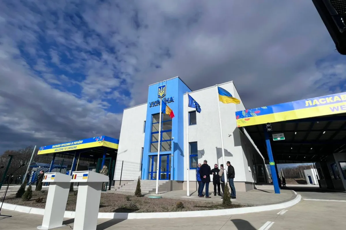 На Буковині відкрили новий пропускний пункт на кордоні з Румунією