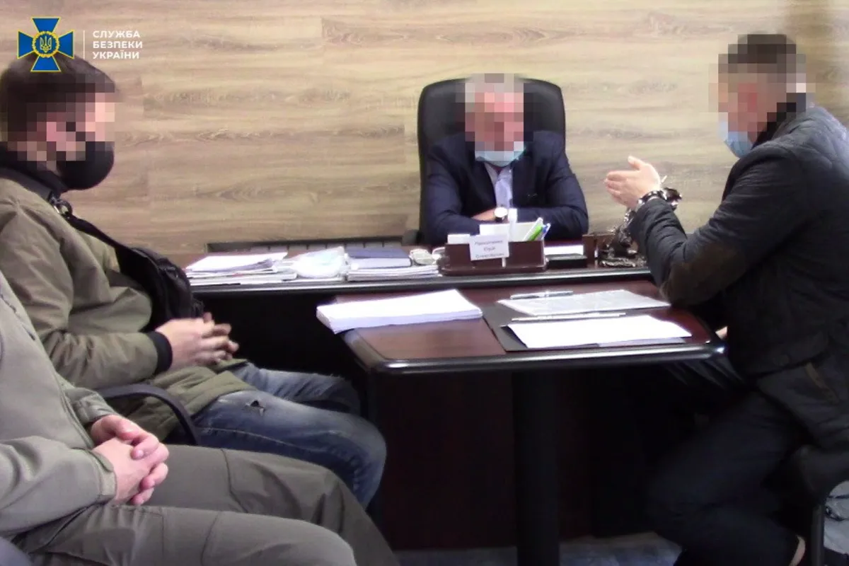 СБУ підозрює міського голову на Луганщині в отриманні неправомірної вигоди