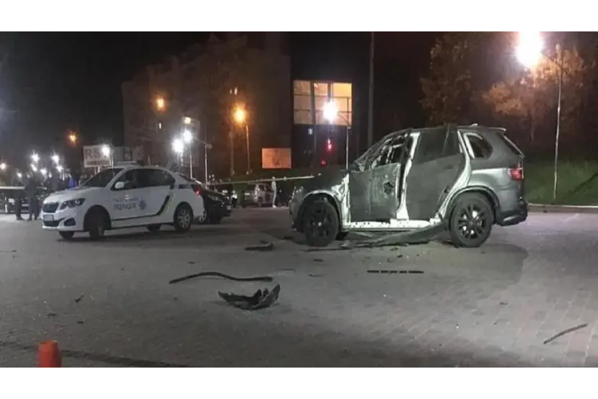 В Ивано-Франковске из ручного противотанкового гранотомета взорвали элитный внедорожник BMW