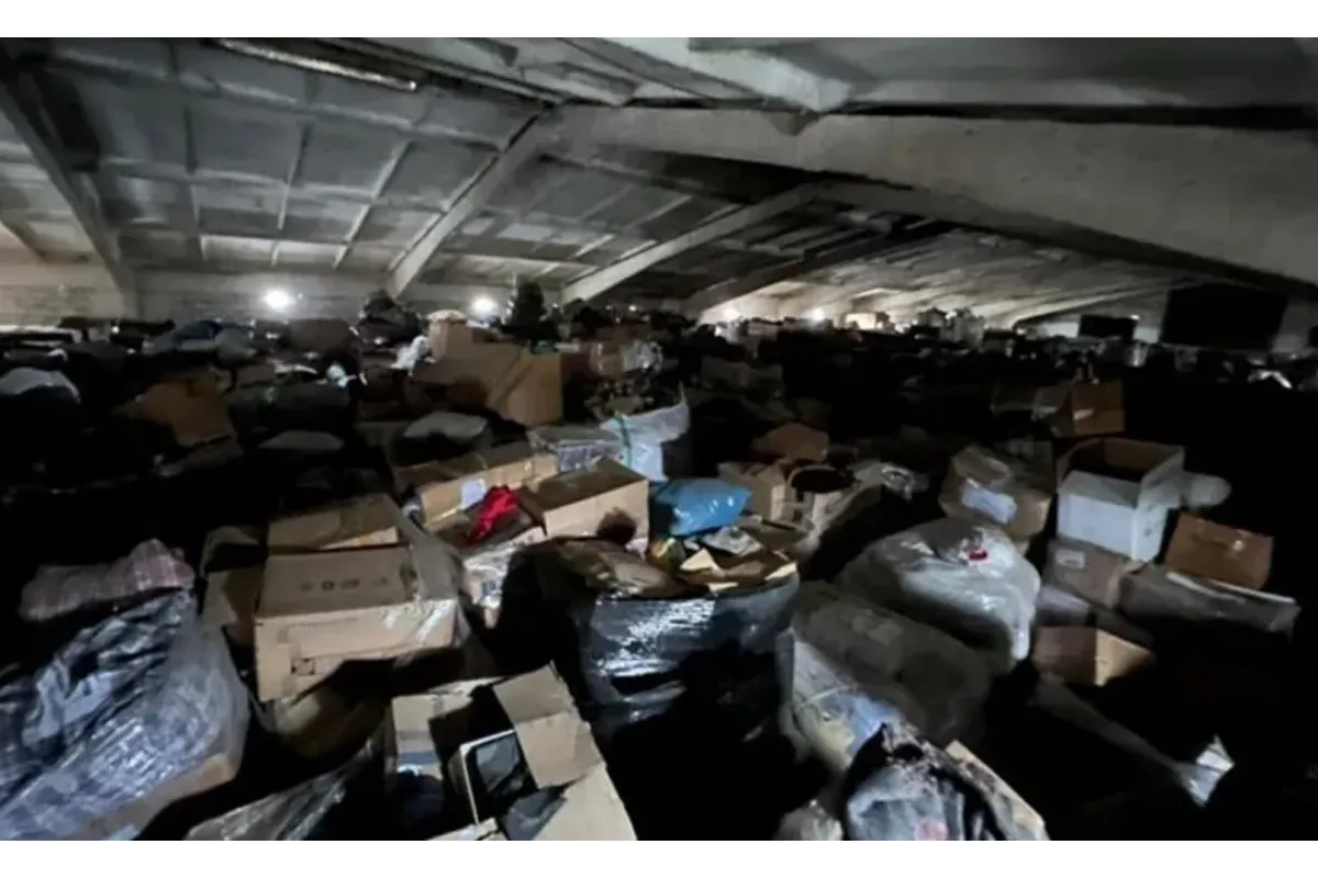 Таємниці контрабандної допомоги: на Львівщині знайшли "безгоспні" тонни гуманітарних вантажів на мільйони гривень