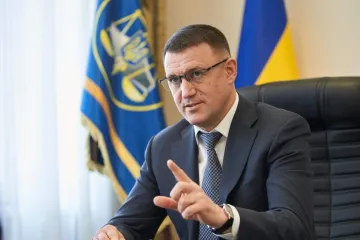 ​Глава ГФС Вадим Мельник: коррумпированный налоговик времен Януковича крышующий скрутки нефтяных и табачных компаний 
