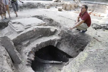 ​У руїнах Лазаревської церкви знайдено останки Олександра Поля