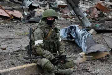 ​"Ми не хотіли сюди їхати": окупанти самі дзвонять українським спецслужбам, щоб здатися в полон