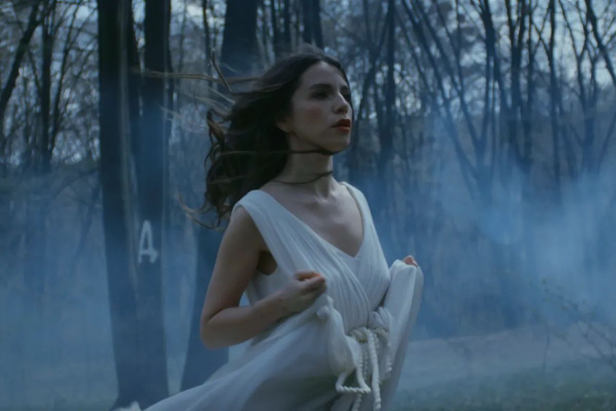 Христина Соловій презентувала кліп на пісню «Втікала»  за мотивами «Лісової пісні» Лесі Українки.