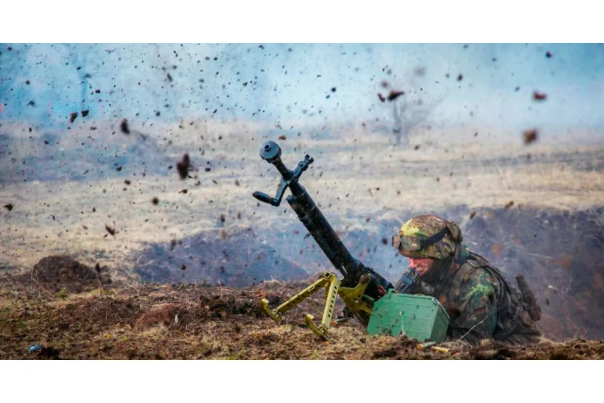 Війна в Україні переходить у довготривалу фазу — повідомив міністр оборони Резніков.