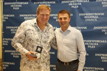 ​Керівника  прес-центру Дніпровської єпархії ПЦУ нагородив Голова Дніпропетровської обласної ради.