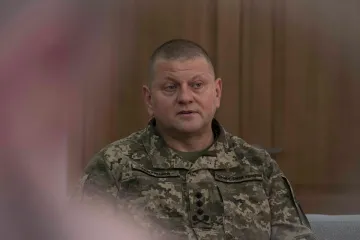 ​Залужний – генералу США: зупинили 7 БТГ у Сєвєродонецьку, але ворог і далі має 10-кратну перевагу