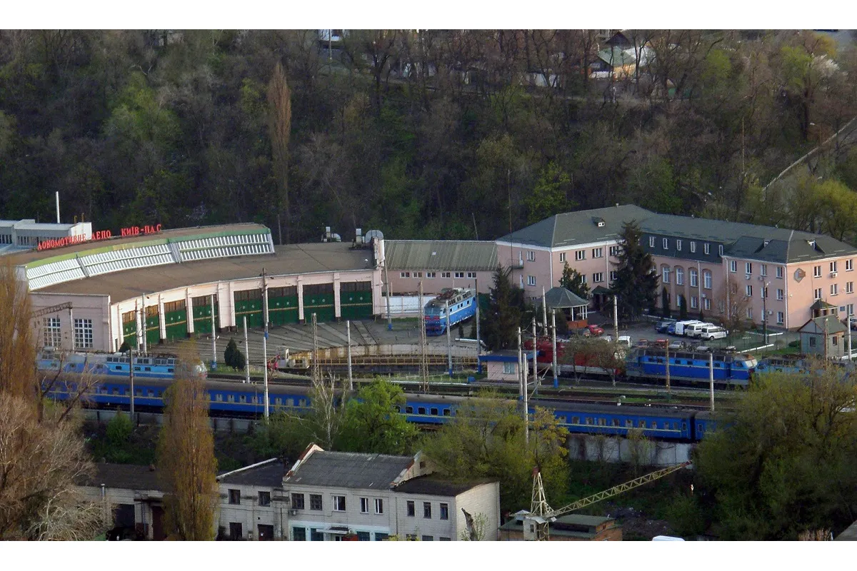 Начальника локомотивного депо "Киев-Пассажирский" подозревают в нанесении ущерба предприятию на 2,7 млн грн