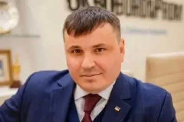 ​Гендиректор "Укроборонпрома" в ноябре-декабре уже получил 660 тысяч грн зарплаты 