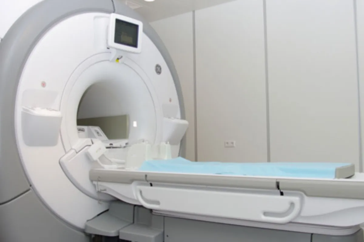 До лікарень Донеччини доставили три новітні томографи