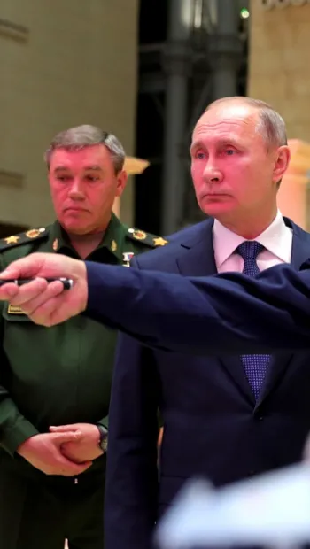 ​Найближчі тижні принесуть безліч сюрпризів в протистоянні в боротьбі за кремлівський трон – експерт