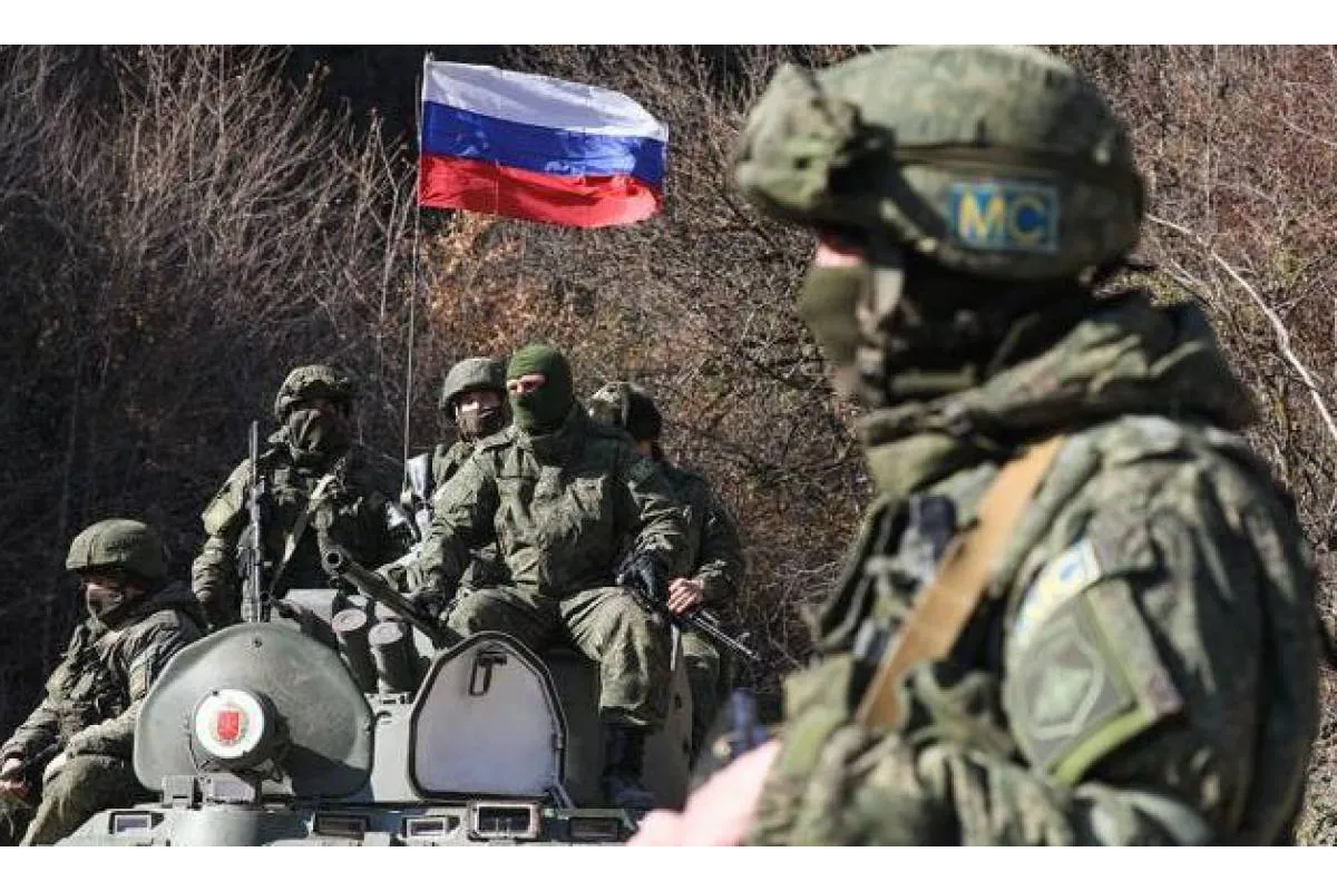 Російське вторгнення в Україну : росія планувала захоплення України від виглядом стратегічних навчань.