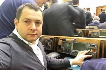 ​Нардеп Ефимов потратил 400 млн на должников и выкуп прав истребования долга