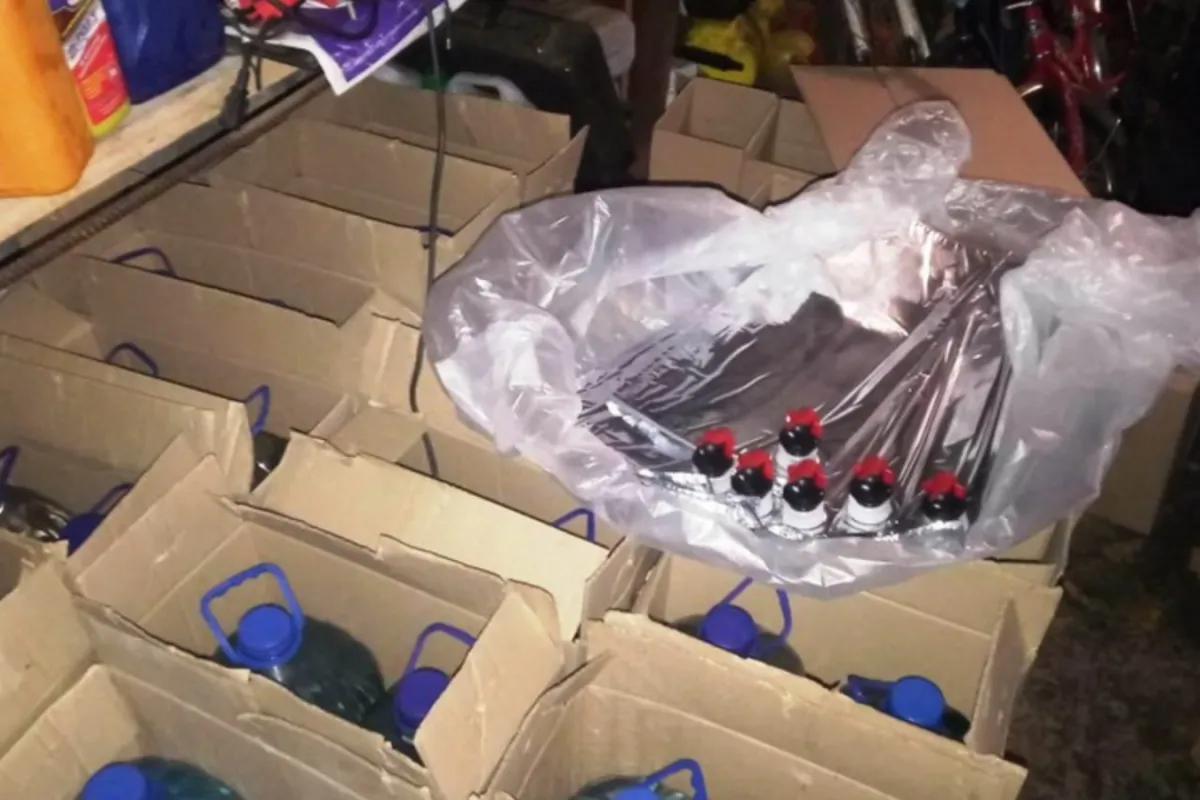 У Вінницькій області правоохоронці виявили більше тонни фальсифікованого алкоголю