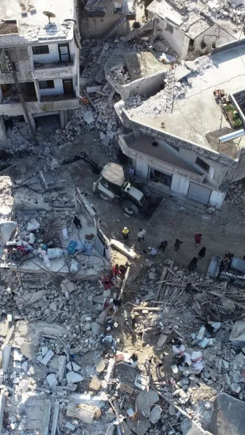 ​Кількість загиблих унаслідок землетрусів у Туреччині та Сирії сягнула щонайменше 41 232 людей