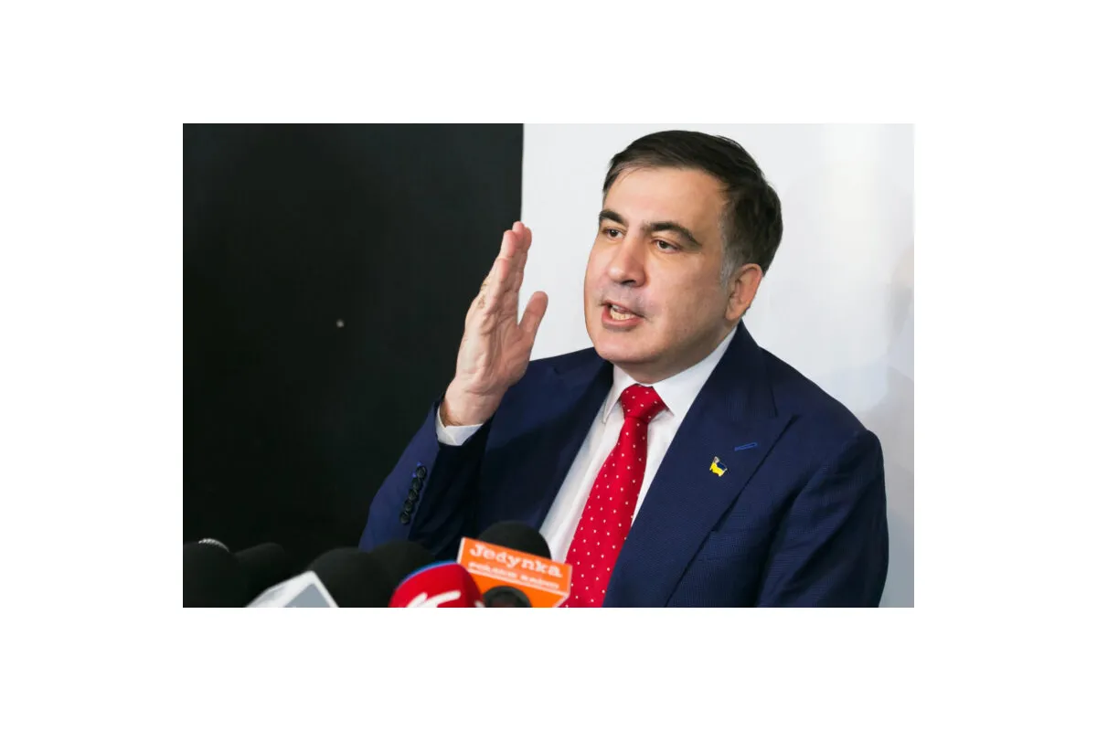 Саакашвили заявил, что Украина уже сейчас может отказаться от денег МВФ