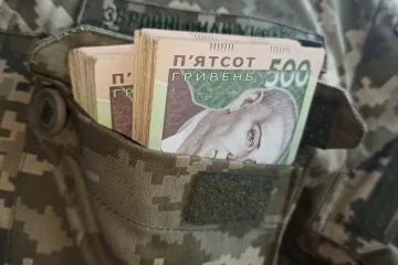 ​Верховна Рада збирається збільшити заробітну плату військовослужбовцям