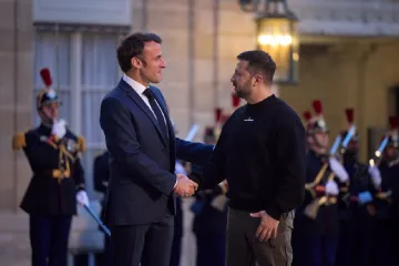 ​Президент України зустрівся з Президентом Франції в Парижі