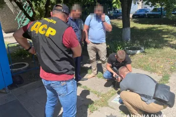 ​На Дніпропетровщині на хабарі затримали посадовця Держагентства водних ресурсів