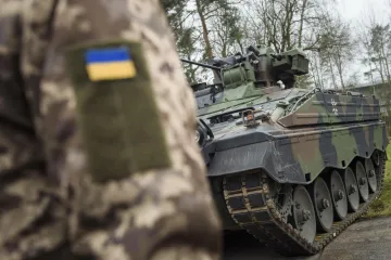 ​Болгарія відправила до України найбільший пакет військової допомоги: він включає 100 одиниць бронетехніки