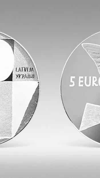 ​У Латвії випустили срібну монету присвячену Україні