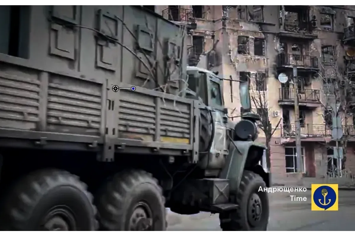 В Маріуполі помітили нові позначки на військовій техніці росіян