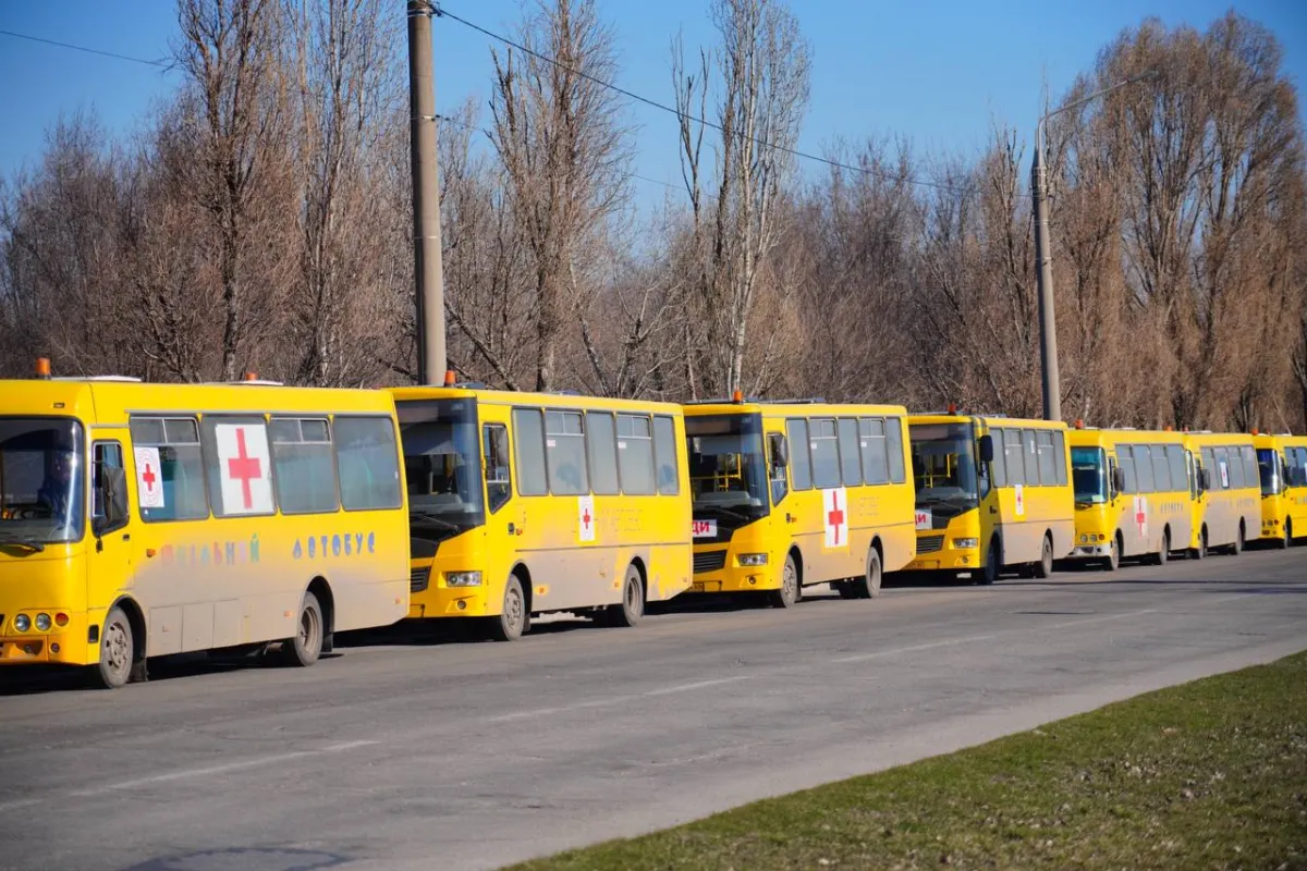 Російське вторгнення в Україну : 16 квітня 2022 року погоджено 9 гуманітарних коридорів