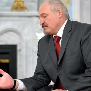 ​Лукашенко хоче уникнути участі у війні через ризик санкцій, помсти України і невдоволення військових – британська розвідка